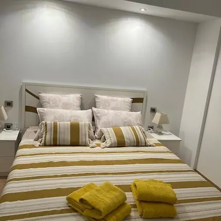 Cosy Avec Clim Au Centre Apartman *