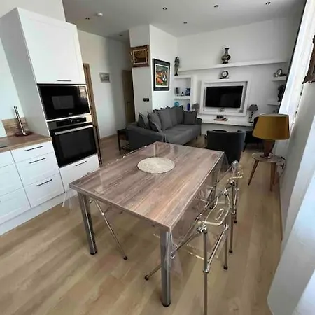 Apartman Cosy Avec Clim Au Centre *