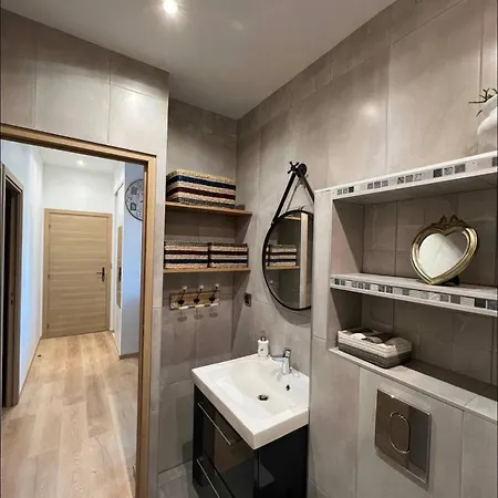 Apartman Cosy Avec Clim Au Centre